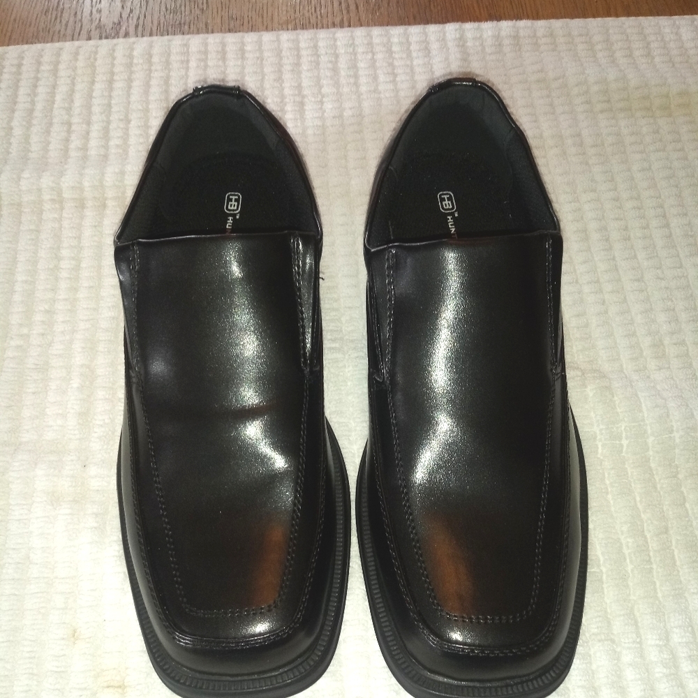 NWOT Hunter's Bay "Spencer" Men's Dress Shoes